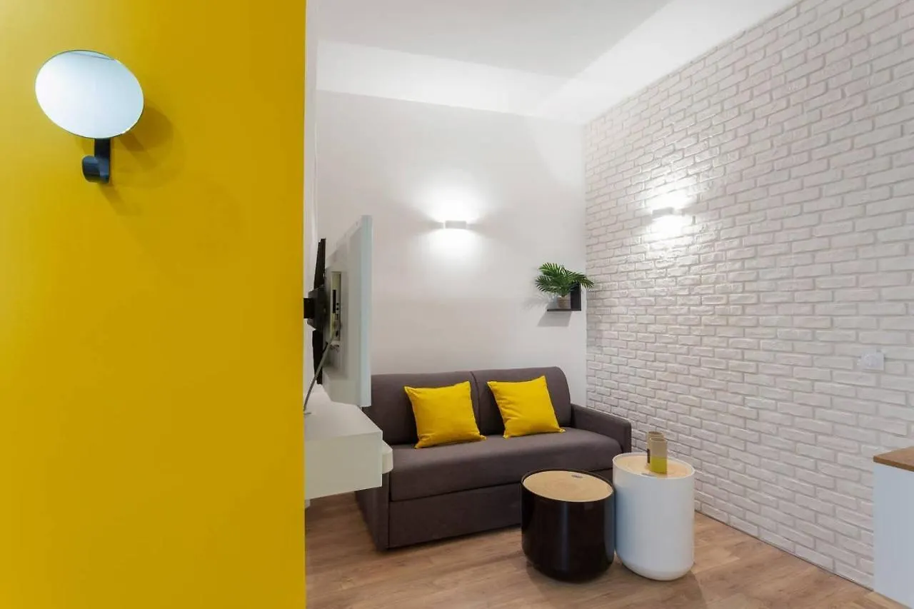 Chic Saint-Germain-Des-Pres Studio For 4 - Prime Location Paris 0*,